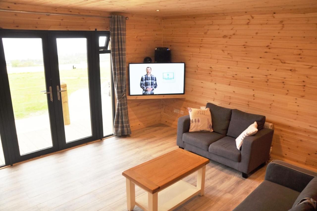 Foyle View Cabin Greencastle  Ngoại thất bức ảnh